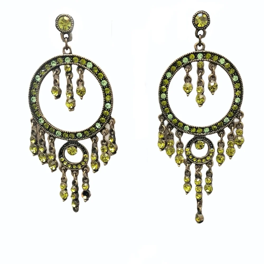 VINTAGE GREEN CRYSTAL CHANDELIER DROP EARRINGS